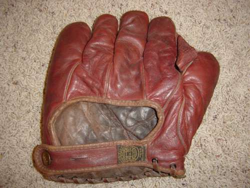 A.J. Reach Red 1 Inch Web Back